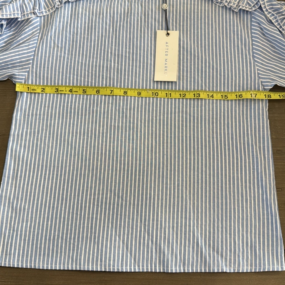 After Market Ruffle Top NWT - Picture 6 of 7
